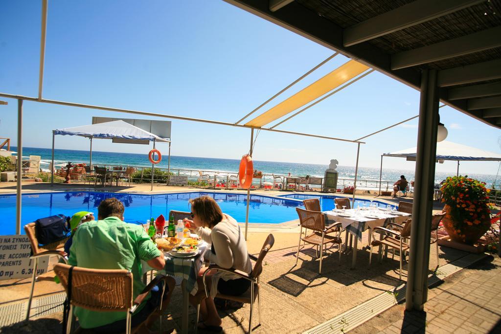 Glyfada Gorgona Apartments Екстер'єр фото