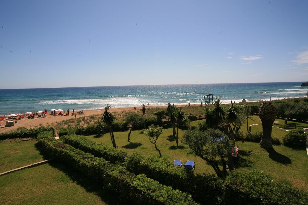 Glyfada Gorgona Apartments Екстер'єр фото